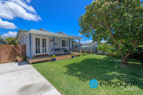 20 Kangaroo Ave, Lake Munmorah, NSW 2259