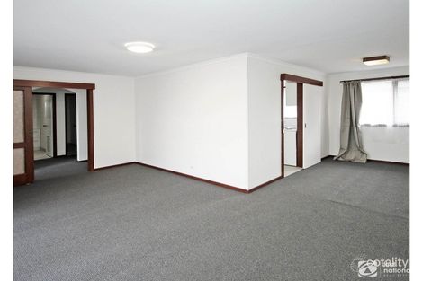 Property photo of 2/133 Clarendon Street Cranbourne VIC 3977