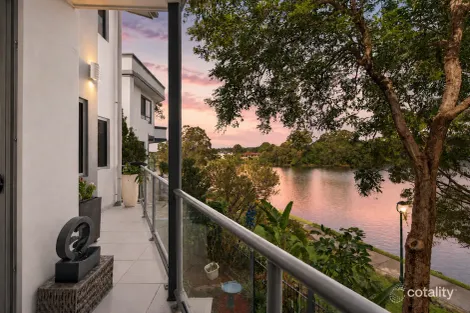 Property photo of 3/56 Bridgewater Drive Varsity Lakes QLD 4227