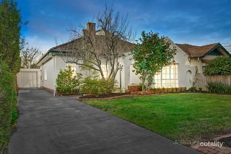 Property photo of 15 Loudon Road Burwood VIC 3125