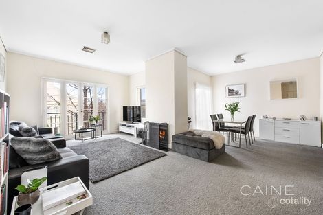 Property photo of 33/201 Wellington Parade South East Melbourne VIC 3002