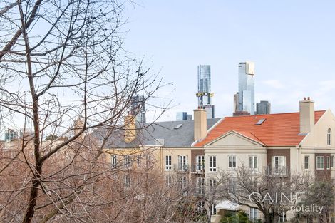 Property photo of 33/201 Wellington Parade South East Melbourne VIC 3002