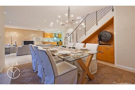 8/4 Hicks St, North Fremantle, WA 6159