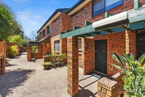 Property photo of 12/98-102 Glencoe Street Sutherland NSW 2232
