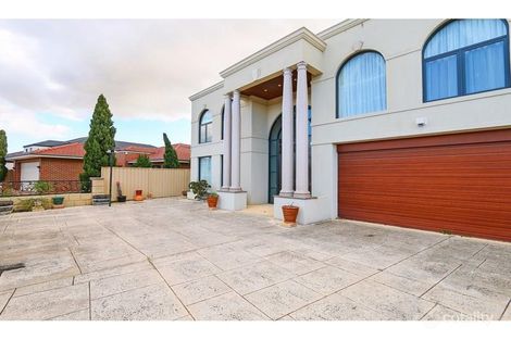 59 Barang Cct, Karawara, WA 6152