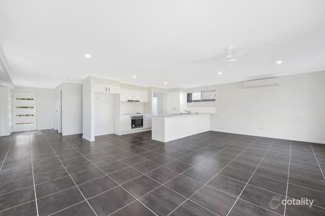 Property photo of 15 Westminster Boulevard Doolandella QLD 4077