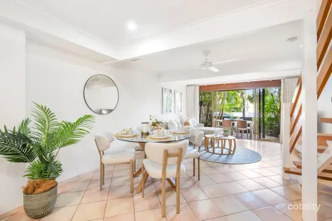 10/2 Dolphin Cres, Noosaville, QLD 4566