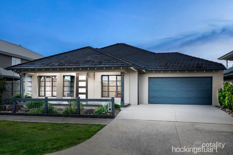 24 Eaglehawk Bvd, Eynesbury, VIC 3338