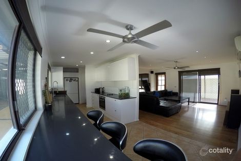 Property photo of 120 Bamboo Avenue Benowa QLD 4217