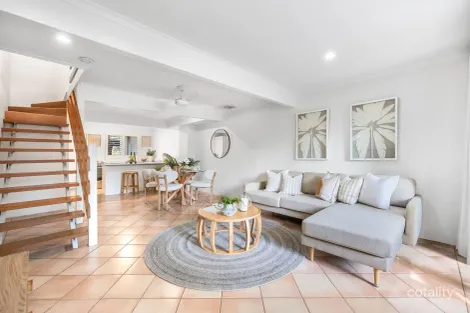 Property photo of 10/2 Dolphin Crescent Noosaville QLD 4566