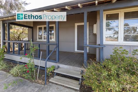 Property photo of 12 Balfour Road Swan View WA 6056