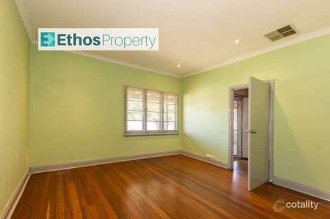 Property photo of 12 Balfour Road Swan View WA 6056