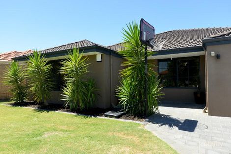 Property photo of 61 Kippilaw Loop Carramar WA 6031
