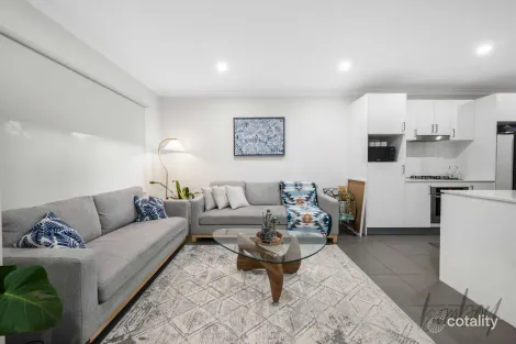 Property photo of 21 Clendon Way Craigieburn VIC 3064