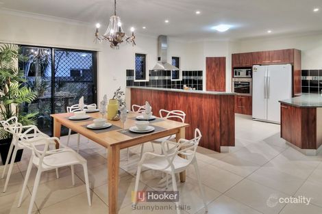 Property photo of 10 Lillydale Place Calamvale QLD 4116