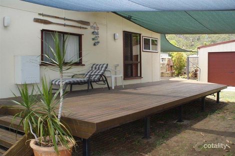 Property photo of 4 Smith Street Ball Bay QLD 4741