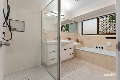 Property photo of 4 Sleaford Street Chapel Hill QLD 4069