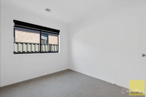 Property photo of 72 Victorking Drive Point Cook VIC 3030