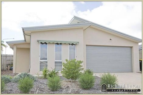 Property photo of 54 Dagmar Berne Street Macgregor ACT 2615