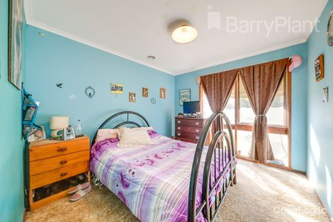 Property photo of 4 Evelyne Avenue Cranbourne VIC 3977