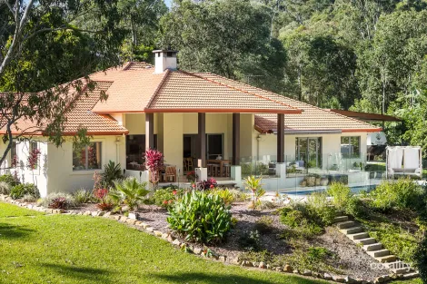 Property photo of 14 Currell Circuit Samford Valley QLD 4520