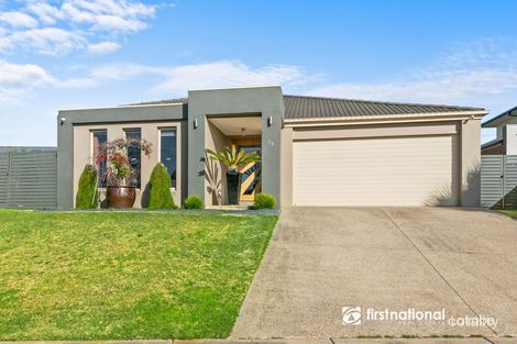 Property photo of 26 Dunsmuir Grove Traralgon VIC 3844