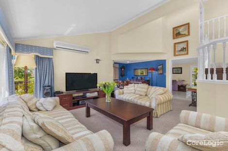 Property photo of 54 Jamieson Place Brookfield QLD 4069