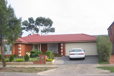 13 Pinewood Cres, Cairnlea, VIC 3023