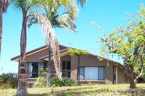 109 Newmans Rd, Woolgoolga, NSW 2456
