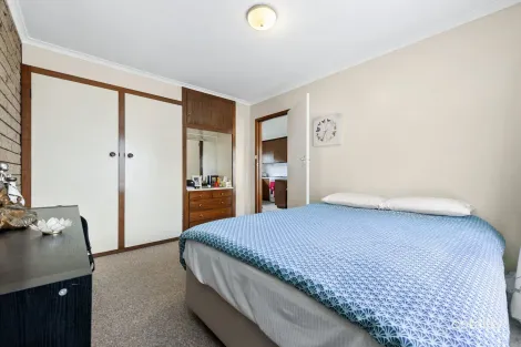 Property photo of 2/106 Larter Street Golden Point VIC 3350