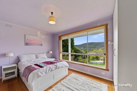 Property photo of 62 Nathan Street Ferntree Gully VIC 3156