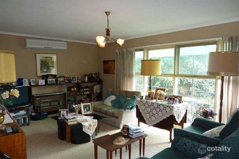 Property photo of 14 Croanna Street Rye VIC 3941