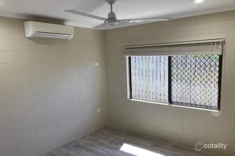 Property photo of 5 Goodfellow Court Mooroobool QLD 4870