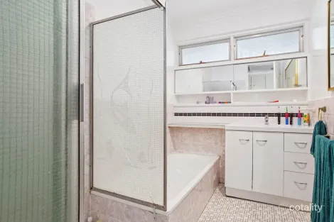 Property photo of 32 Balkara Road Para Hills West SA 5096