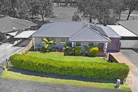 Property photo of 4 Midlothian Road St Andrews NSW 2566