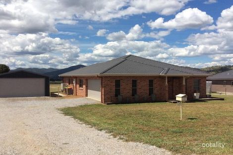 180 Browns Lane, Moore Creek, NSW 2340