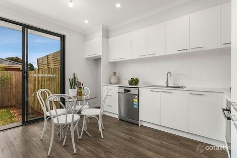 Property photo of 2/24 Crevelli Street Reservoir VIC 3073