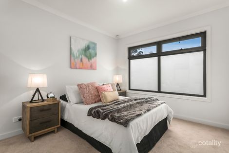 Property photo of 2/24 Crevelli Street Reservoir VIC 3073