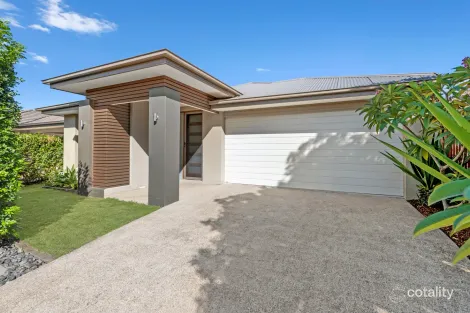 Property photo of 11 Flinders Street Pimpama QLD 4209