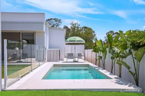 50 Pinkwood Dr, Ashmore, QLD 4214