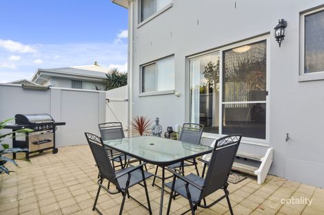 Property photo of 2/39 Terry Avenue Warilla NSW 2528