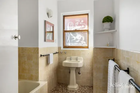 Property photo of 271 Poath Road Murrumbeena VIC 3163