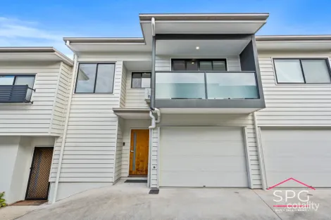 9/11 Kennington Rd, Camp Hill, QLD 4152