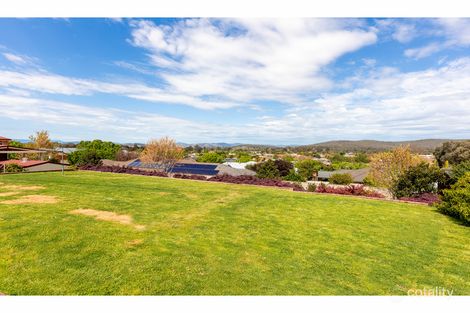 Property photo of 3 Rixon Place Glenroy NSW 2640