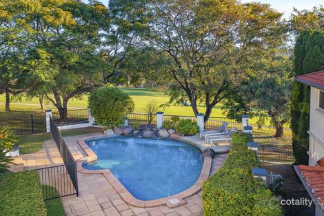 Property photo of 34 Fairway Place Carindale QLD 4152
