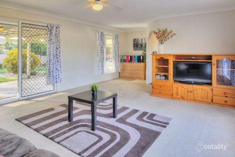 Property photo of 35 Samantha Street Boronia Heights QLD 4124