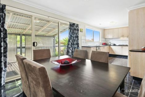 Property photo of 2 Hastings Street Wendouree VIC 3355