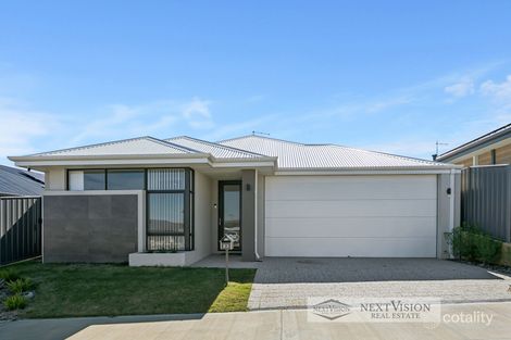 23 Jacaranda Rd, Hammond Park, WA 6164