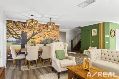 Property photo of 44 Havelberg Circuit Doreen VIC 3754
