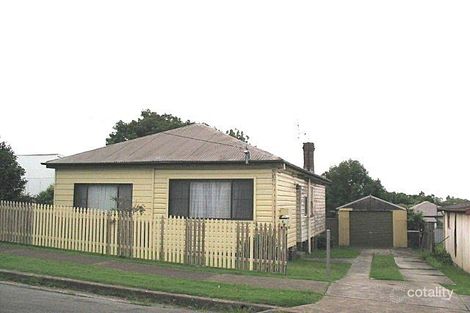 6 Capper St, Mayfield West, NSW 2304